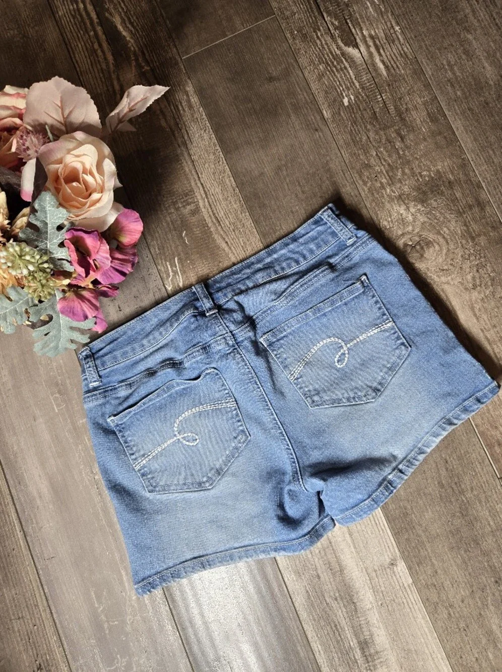 Justice Denim Upcycled Paint-Splatter Shorts in Blue with Pink & Mint Size 16R